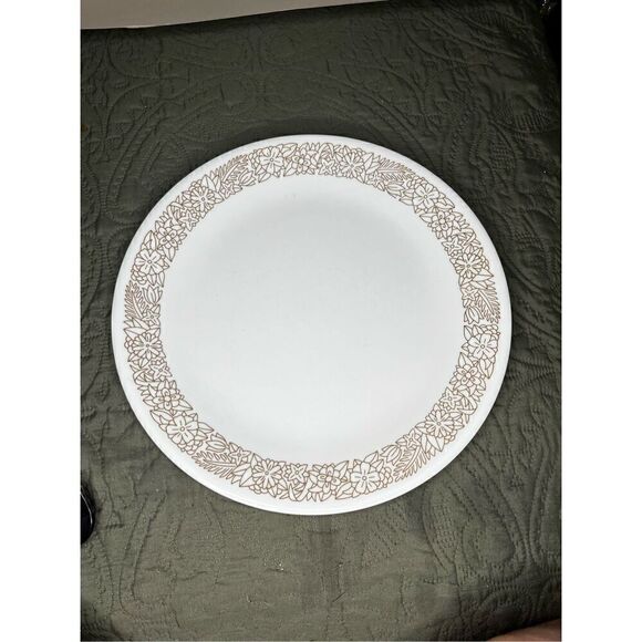 Corelle Woodland Brown 10” plate. One. Perfect shiny condition - Picture 4 of 13